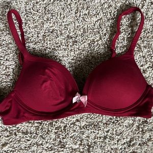 Hardly worn/like new No-Wire Body by Victoria bra by Victoria’s Secret in maroon